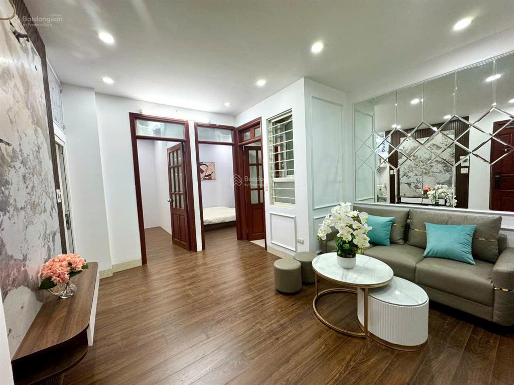 Bán căn hộ mỹ đình  đình thôn 55m2, 2pn, full nội thất, ở ngay, ô tô đỗ cửa