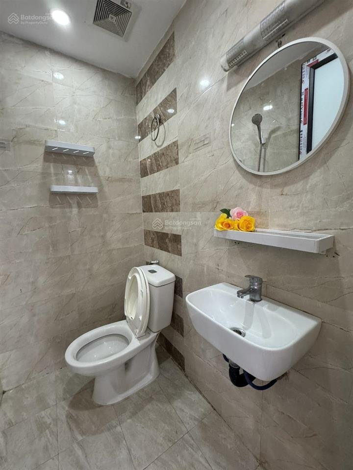 Bán căn hộ mỹ đình  đình thôn 55m2, 2pn, full nội thất, ở ngay, ô tô đỗ cửa