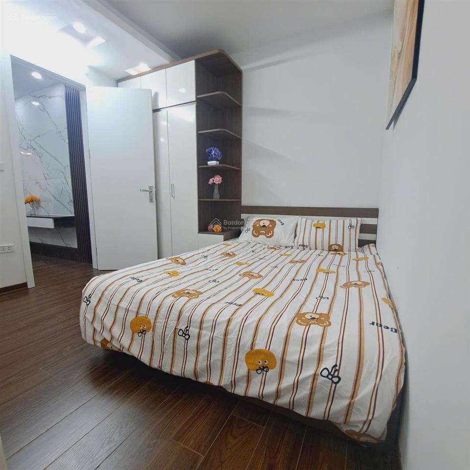 Bán căn hộ ngọc hà  kim mã 52m2, 2pn, full nội thất, ô tô đỗ cửa