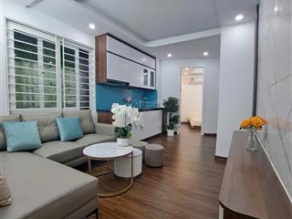 Bán căn hộ ngọc hà  kim mã 52m2, 2pn, full nội thất, ô tô đỗ cửa