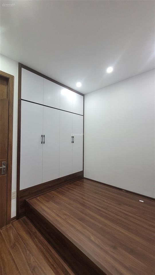 Bán căn hộ thượng đình cạnh roiyal 35m, full nội thất, ở ngay