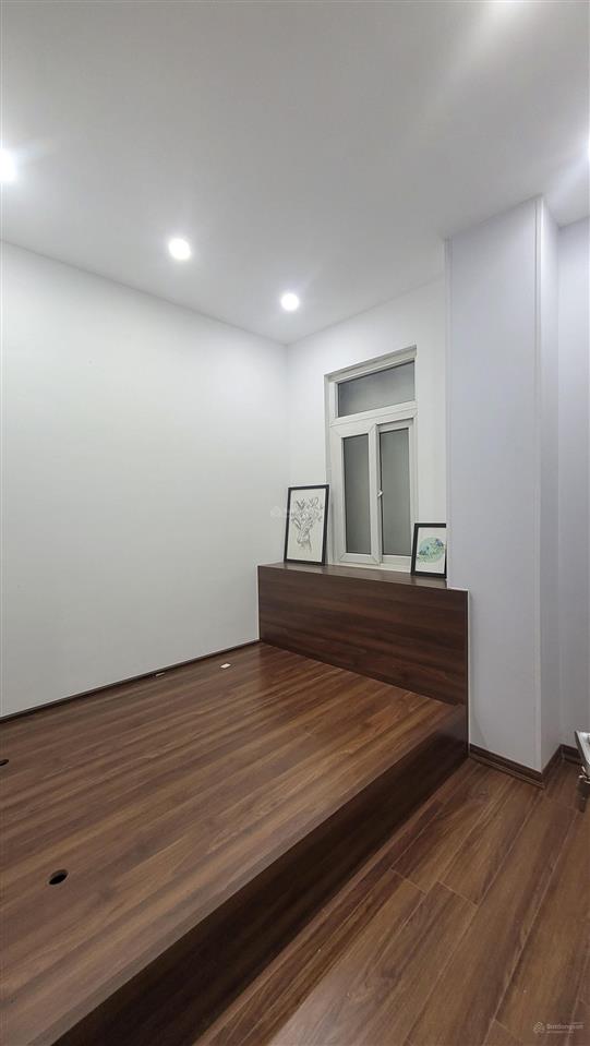 Bán căn hộ thượng đình cạnh roiyal 35m, full nội thất, ở ngay