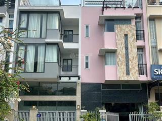 Bán nhà phố đg số 2 tại kdc phú mỹ, dt 126m2 xây 4 lầu, giá 20.5 tỷ, tk hiện đại,  0932 334 ***