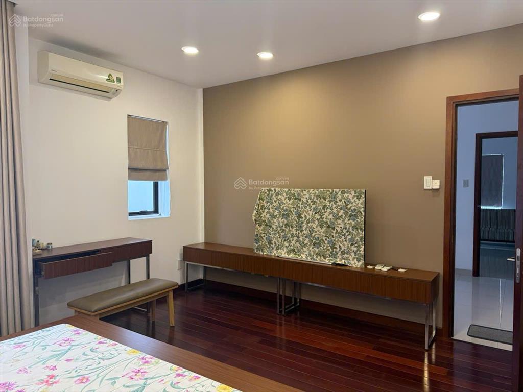 Cho thuê bt 5pn, 5wc, 250m2, 67triệu/th full nội thất tại kdc phú mỹ, q7, tp.hcm