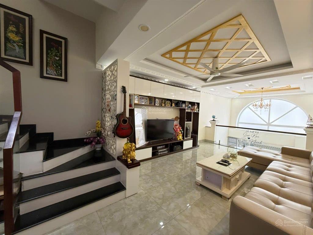 Bán nhà mt hoàng quốc việt, gần svđ quận 7 p. phú thuận, q7, tp. hcm, 10,5 tỷ, 50,4m2  hot!