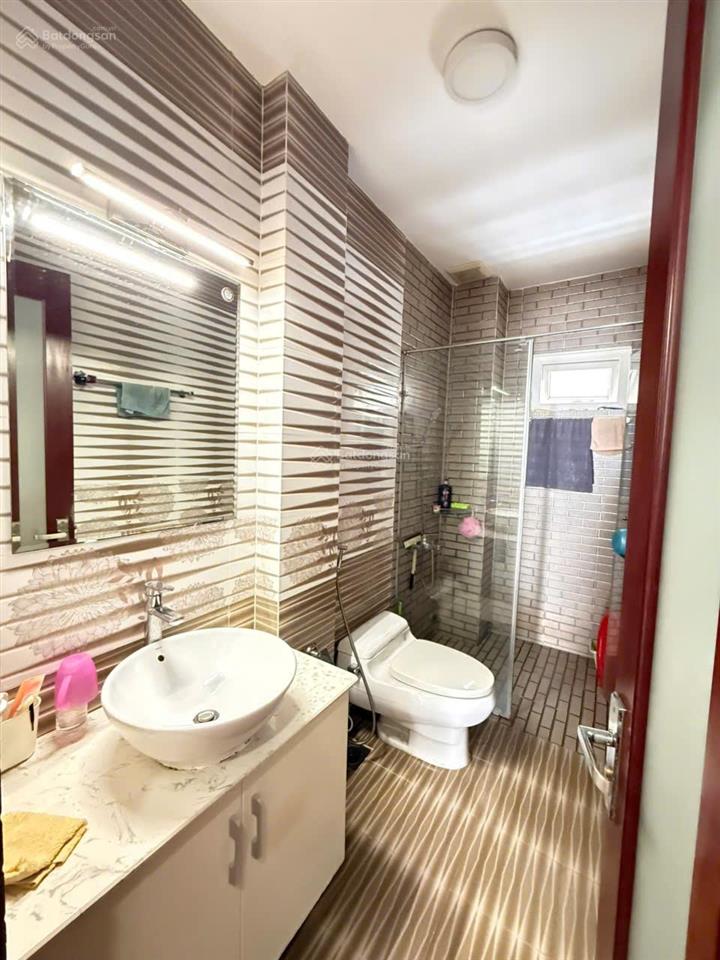 Bán nhà mt hoàng quốc việt, gần svđ quận 7 p. phú thuận, q7, tp. hcm, 10,5 tỷ, 50,4m2  hot!