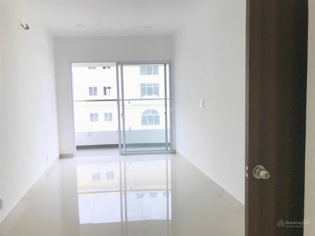 Bán căn hộ officetel 75m2 tại tulip tower, 2pn, 2wc, giá tốt chỉ với 2,4 tỷ.  0932 334 *** thuận