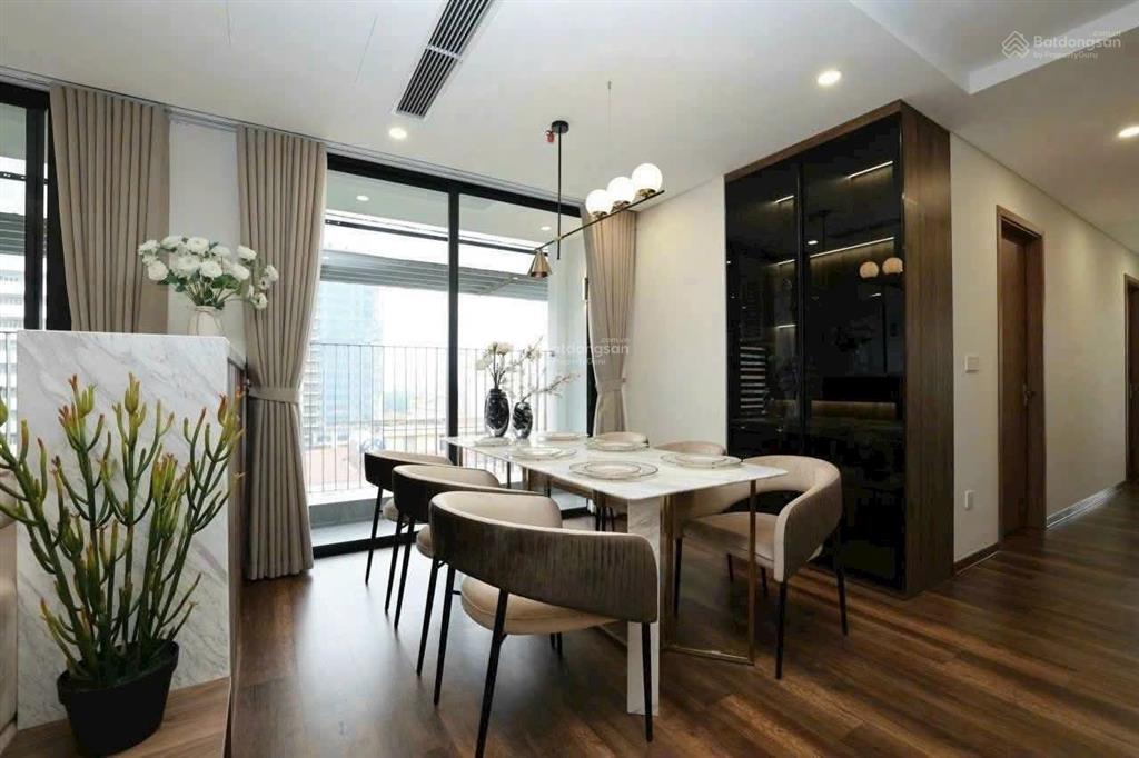 Cho thuê cc 3pn, 2wc, 81m2 giá 11 triệu tại trần phú, mỗ lao, hà đông