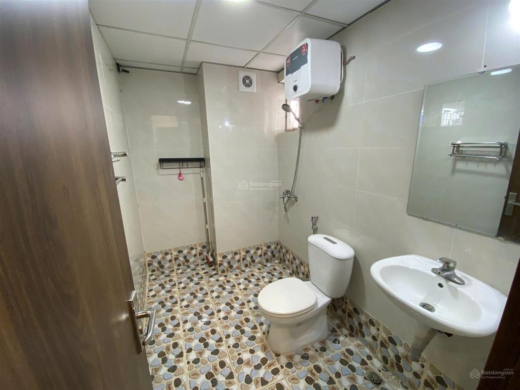 Bán gấp căn hộ 3pn, 2vs full nội thất, dt 100m2 tại tòa ct1 khu đô thị văn khê, giá 4,999 tỷ vnd