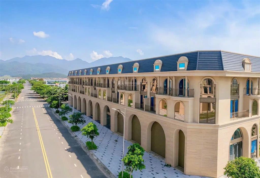 Bán shophouse đường mê linh đi bà nà hill tuyến đường du lịch của thành phố đà nẵng