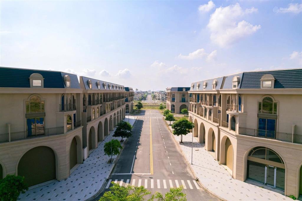 Hàng hot sụp hầm khu tái đinh cư dragon đường 7.5m sổ sẵn giá sụp hầm rẻ hớn thị trường 500 triệu