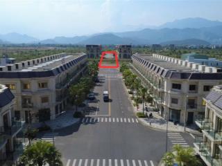 Duy nhất căn shophouse đường 15m đường trung lập 17 giá rẻ nhất hướng đông bắc sạch đẹp