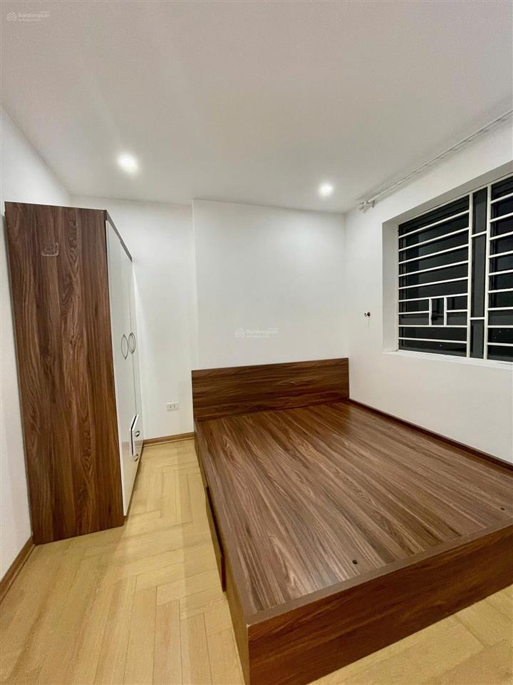 Chính chủ gửi bán căn hộ tòa the vesta, phú lãm, 56m2 tk 2pn, 2vs, sổ đỏ sang tên luôn