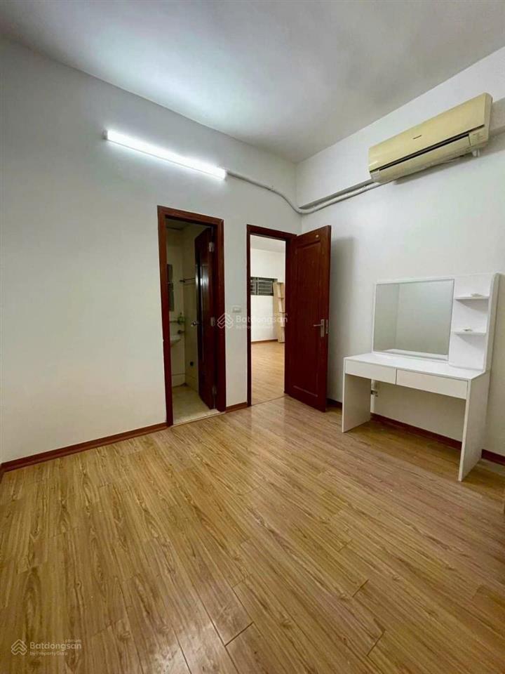 Nhà đẹp, giá tốt, căn hộ 62m2 tòa ct6 xa la, giá chỉ 3,45 tỷ. sổ đỏ.  0378 884 ***
