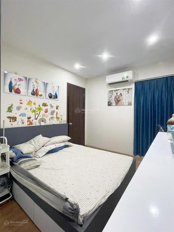 Chính chủ gửi bán căn hộ tòa the vesta, phú lãm, 56m2 tk 2pn, 2vs, sổ đỏ sang tên luôn