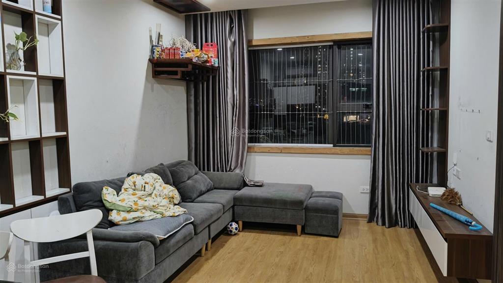 Bán gấp căn hộ 62m tòa hh2 xuân mai complex. dương nội, hà đông, sổ đỏ, tk 2pn, 2vs. giá chỉ 3,3xtỷ