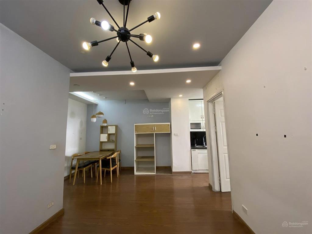 Bán nhanh căn hộ tòa 19t6 kiến hưng, hà đông 57m2 tk 2pn, 1vs, sổ đỏ, tầng trung. giá chỉ 2,85 tỷ
