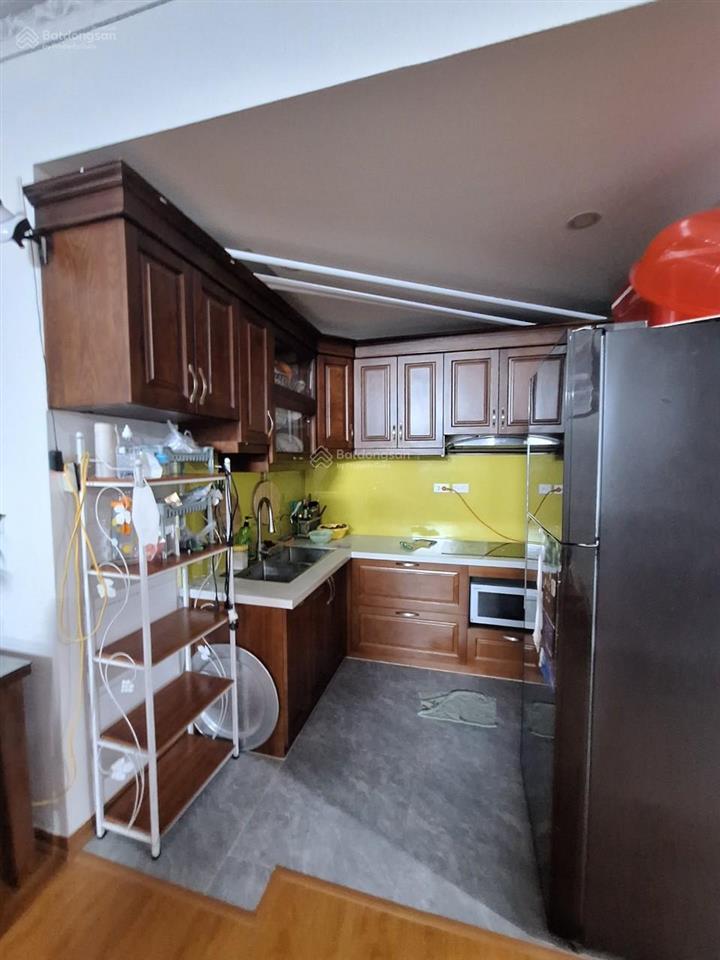 Chính chủ gửi bán căn hộ tầng trung tòa hemisco xa la 90m2, 3pn.  0378 884 ***