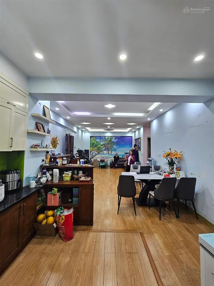 Hàng hiếm. bán căn hộ tầng trung tòa ct2 xa la 103m2, 3pn, full nt đẹp, sổ đỏ.  0378 884 ***