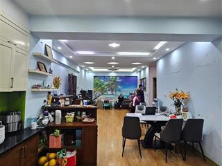 Hàng hiếm. bán căn hộ tầng trung tòa ct2 xa la 103m2, 3pn, full nt đẹp, sổ đỏ.  0378 884 ***