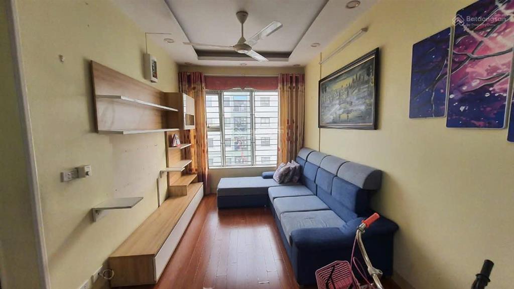 Chính chủ cần bán căn góc tòa 19t3 kiến hưng, hà đông 70m2 tk 2pn, 2vs, sổ đỏ. giá 3,25 tỷ