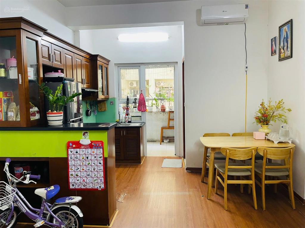 Siêu rẻ, căn hộ 62m2 tại tòa ct6 xa la, hà đông, sổ đỏ. giá chỉ 2,95 tỷ.  0378 884 ***