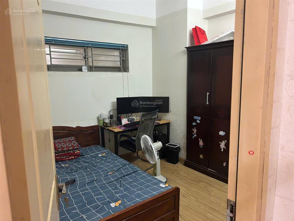 Bán nhanh căn hộ siêu đẹp ct5 xa la 70m² 2pn, 2vs tầng trung sổ đỏ, giá chỉ 3,45 tỷ. 0378 884 ***