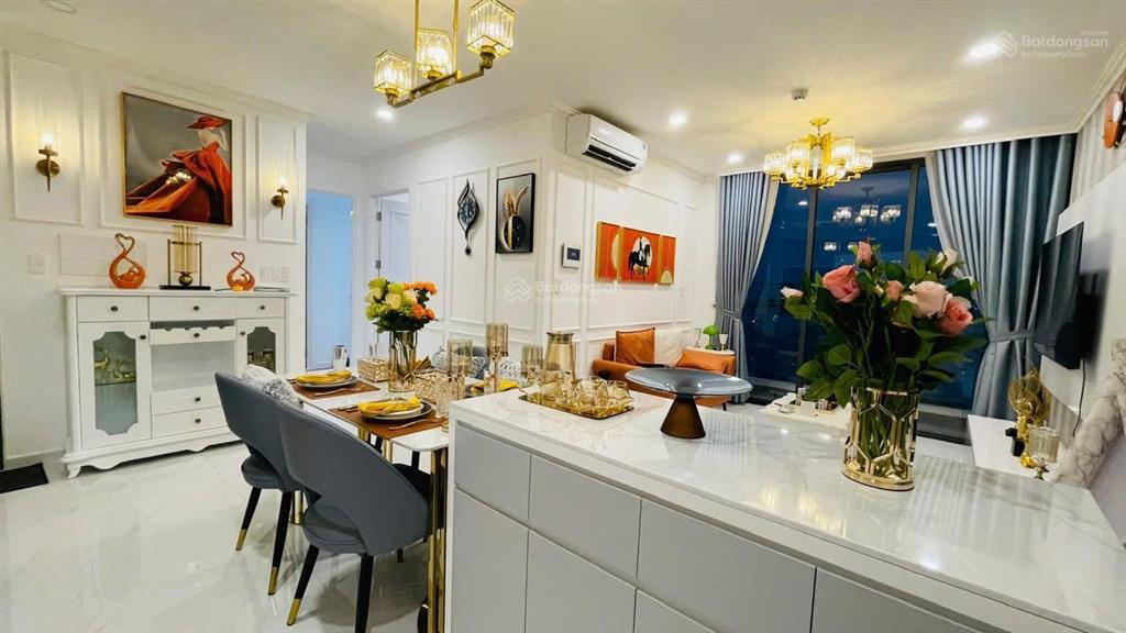 Sale chuyên precia bán 2pn 5.8tỷ, (giá chênh tùy view, nội thất) 0704 589 ***