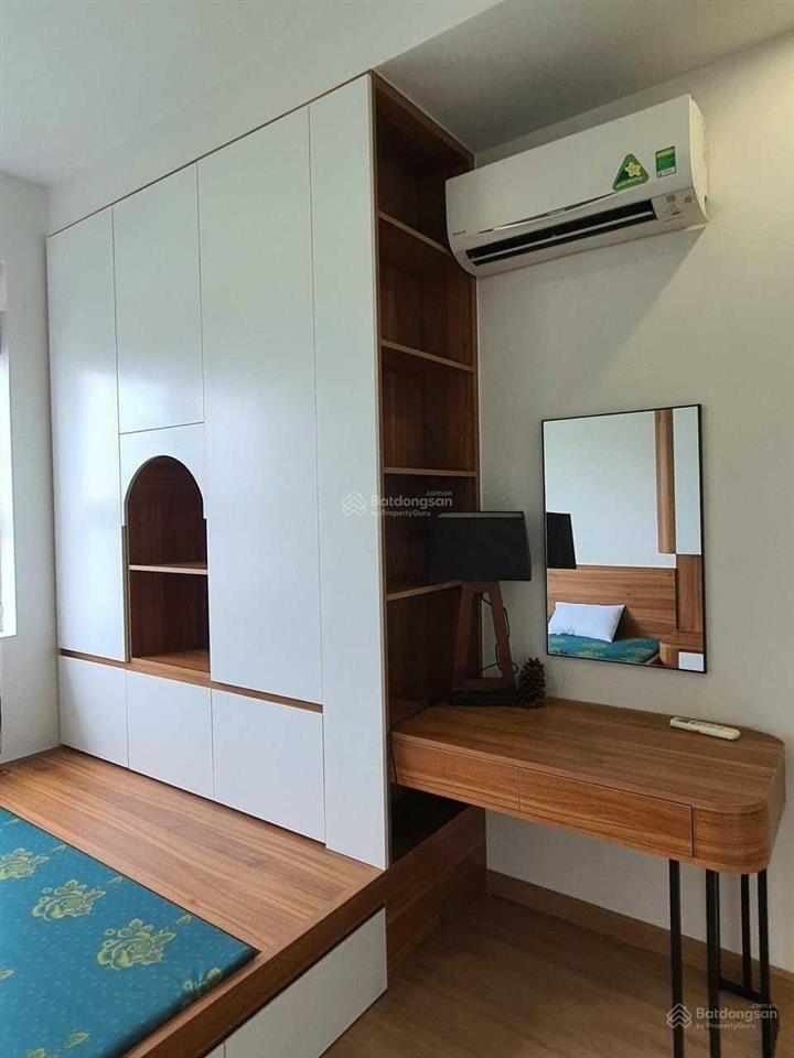 Cho thuê lavita charm 2pn rất rộng rất rẻ 68m2 10tr thuận tiện đi lại ngay metro  0931 866 ***