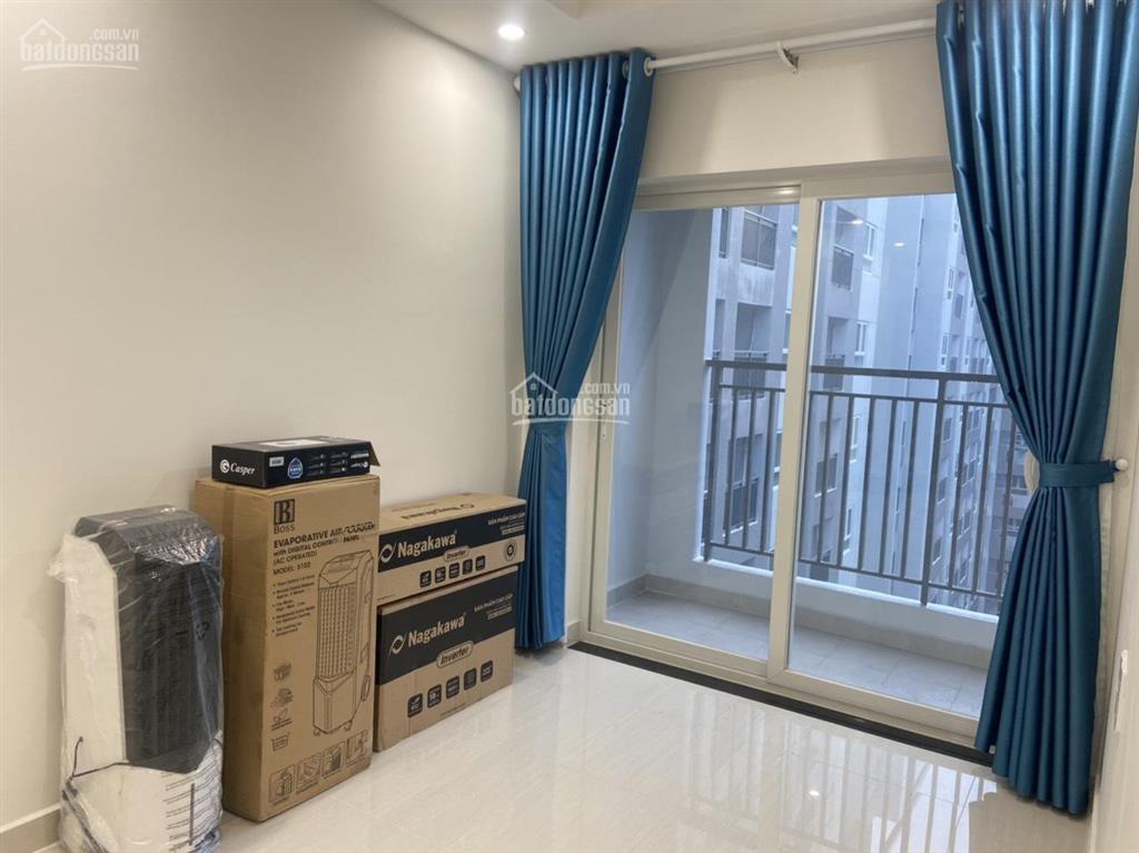 Cho thuê lavita charm 2pn rất rộng rất rẻ 68m2 10tr thuận tiện đi lại ngay metro  0931 866 ***
