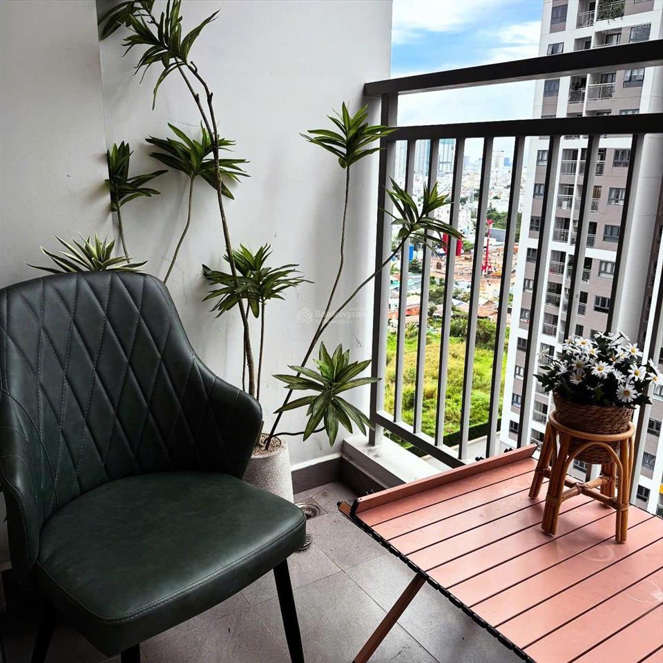 Mới căn 1pn q7 riverside full nt mới giá 10tr/tháng, tầng cao thoáng mát,  0769 879 ***