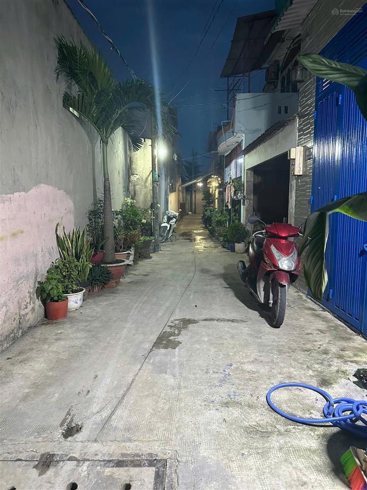 Giá nhỉnh 3 tỷ, có ngay nhà 1 trệt 1 lầu, có 3pn,  sổ hồng riêng tại xuân thới đông, hóc môn