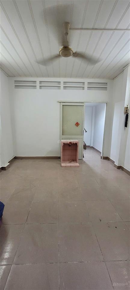 Nhà hẻm 8 mét khu trung tâm quận 1