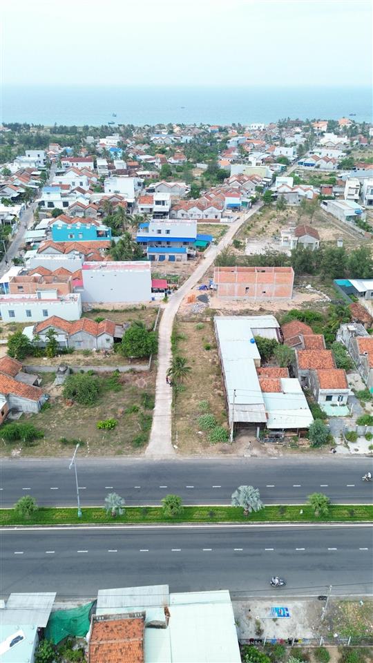 Lô góc 416m2 mặt tiền đại lộ hùng vương, phường hoà hiệp, giá mềm