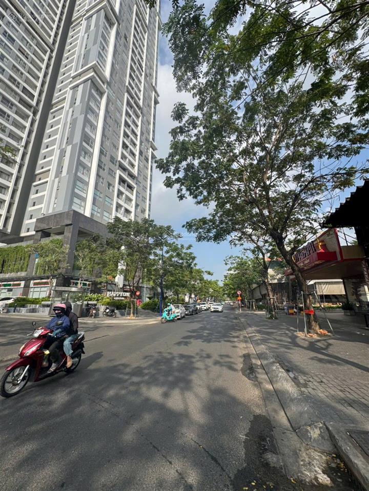 Nhà 1 trệt 1 lầu, 3pn, 206m² sàn. (6.5 x 27m) trung tâm phú hòa  đối diện happy one central