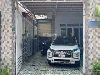 Bán nhà hoàn công gần becamex đường 304, 6.5x25. khu dân trí cao. vị trí full tiện ích lớn