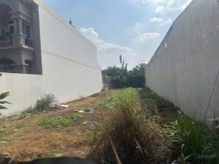 Chủ hạ giá sâu bán nhanh 4,3 tỷ còn 3,3 tỷ ktl mặt tiền dx059 gần trường , chợ phú mỹ , thủ dầu m