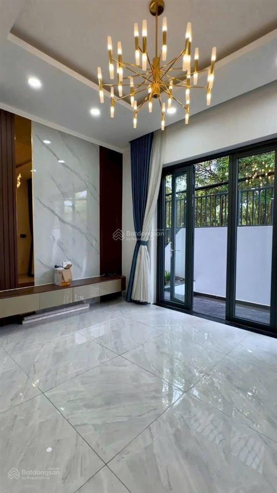 Biệt thự mini trung tâm thủ dầu một vị trí đối diện chợ phú hoà, cách đường p chỉ 1 s
