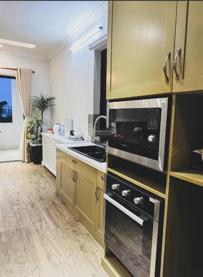 Gấp gấp villa phong cách tây âu chánh nghĩa, gần như full nội thất sang xịn 7pn. 500m2 sàn