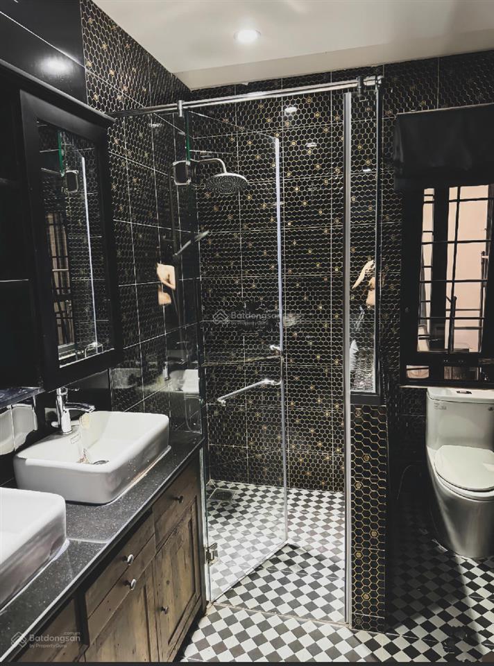 Gấp gấp villa phong cách tây âu chánh nghĩa, gần như full nội thất sang xịn 7pn. 500m2 sàn