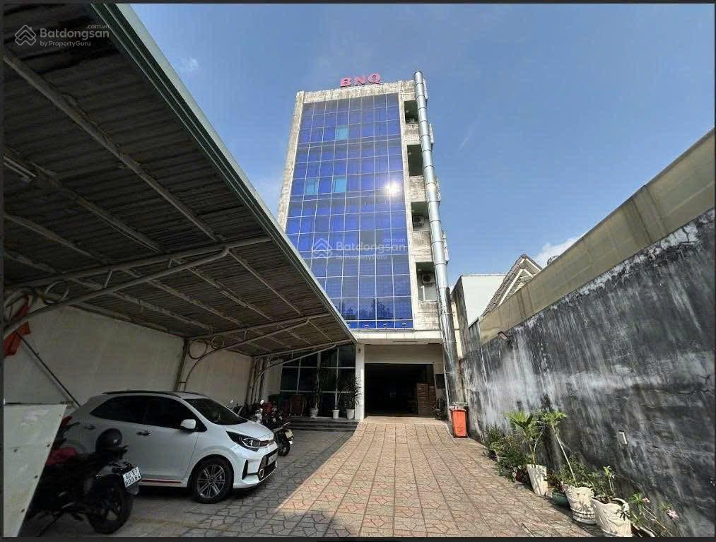 Bán toà nhà vip mặt tiền hồ văn cống
chủ đang ngộp cần bán gấp từ 28 tỷ hạ còn 21 tỷ 6
toà nhà văn