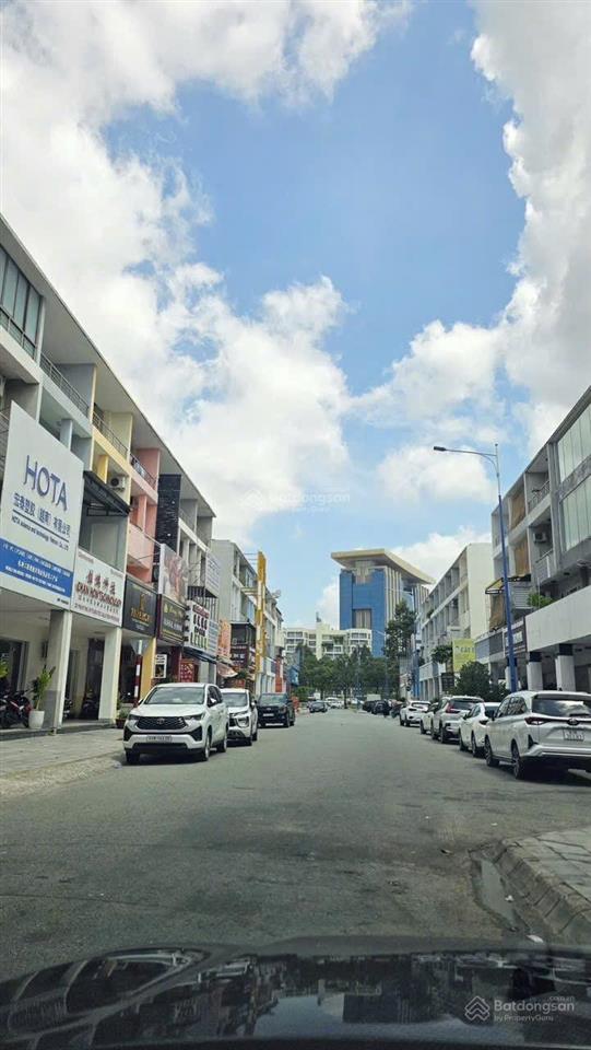 Thời điểm này nên săn hàng ngộp như thế này mua vào lời ngay! chủ đang kẹt tiền giảm bán nha