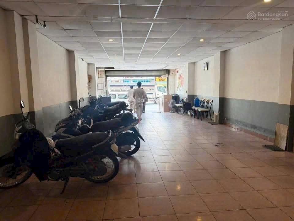15 tỷ 5 nhà 4 tầng mặt tiền đường phú lợi vị trí đẹp, mặt tiền đường phú lợi kết cấu kiên cố