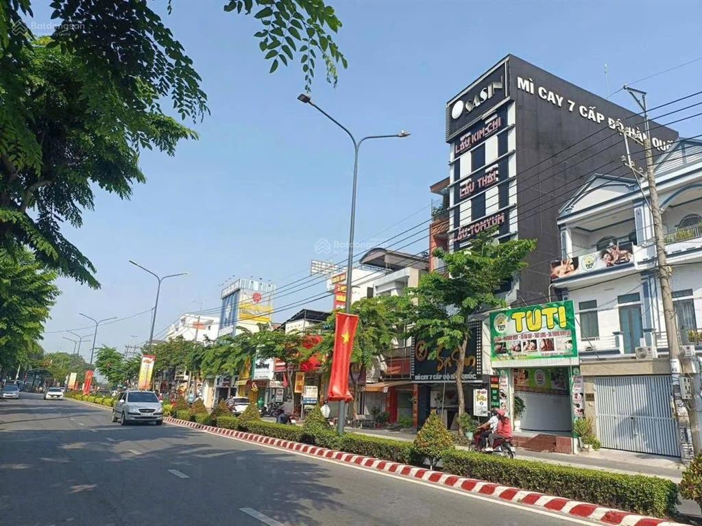 15 tỷ 5 nhà 4 tầng mặt tiền đường phú lợi vị trí đẹp, mặt tiền đường phú lợi kết cấu kiên cố