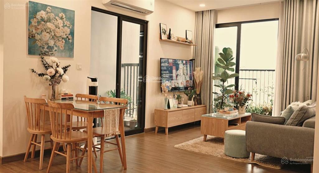Cho thuê căn 3 ngủ toà sp sky oasis tầng 9 chính chủ (toà cao cấp phân khu) full nội thất