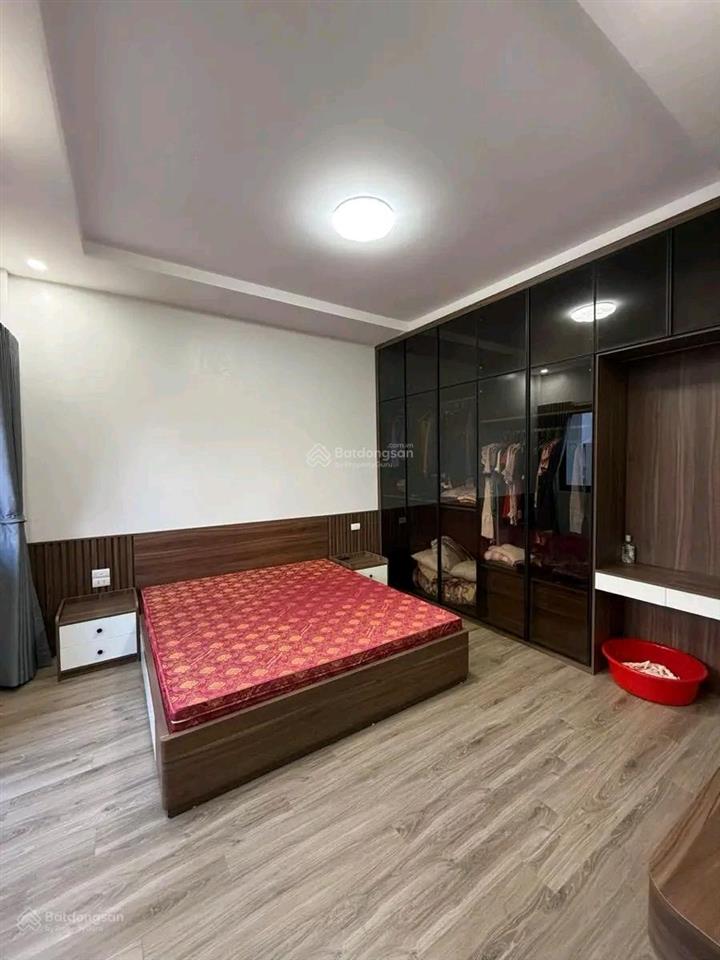 Bán nhà măt phố mã mây, hk, dt 95m2 x 6 tầng, mt 5m, 14 phòng, giá 50 tỷ