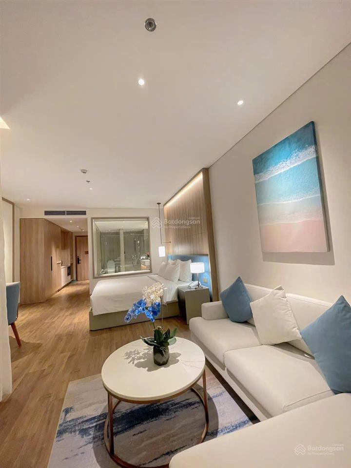 Bán căn hộ view biển trực diện alacarte hạ long, sổ đỏ lâu dài giá tốt chỉ 3,6 tỷ sinh lời cao