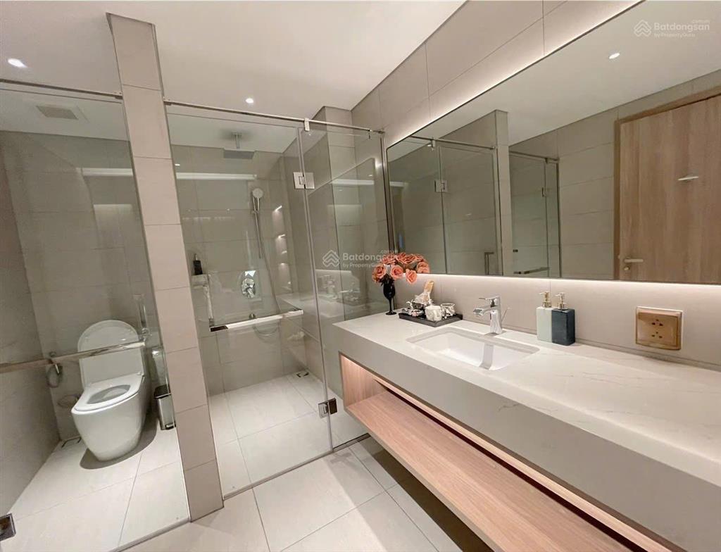 Bán căn hộ view biển trực diện alacarte hạ long, sổ đỏ lâu dài giá tốt chỉ 3,6 tỷ sinh lời cao