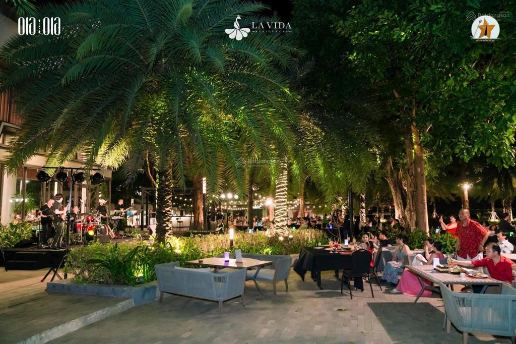 Nhà phố lavida vt 87.5m2, gần công viên tiện ích trung tâm. giá 7.99 tỷ, sổ sẵn công chứng ngay