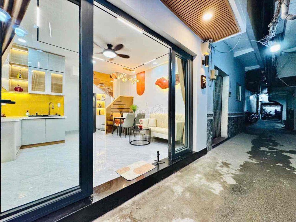 BÁN NHÀ 3 PN GẦN ĐH NGOẠI THUONG BT
